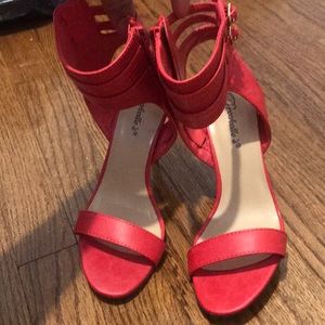 Red Heels,